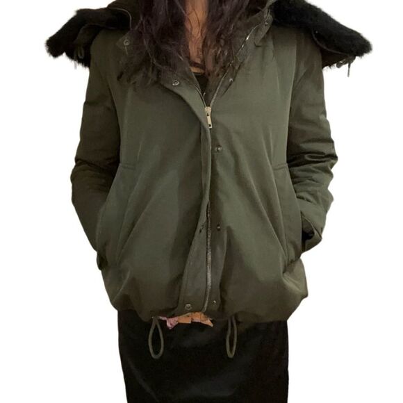 Moncler down Jacket with fur trim collar size XS - Picture 5 of 10